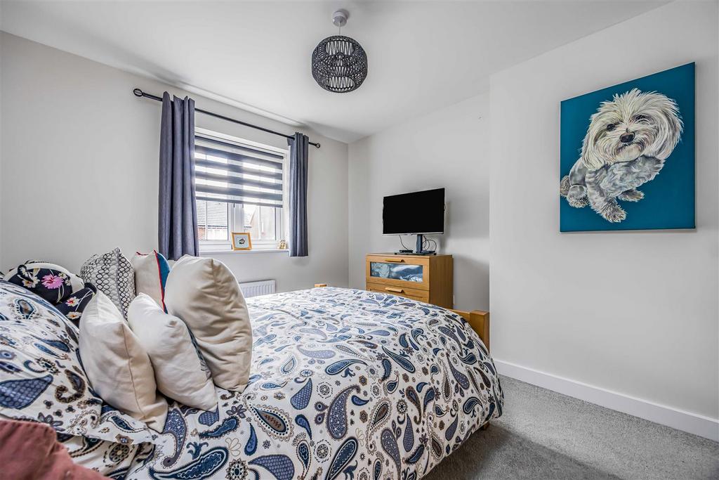 7 Alder Grove, Horndean-Small-Portico Marketing-Sol