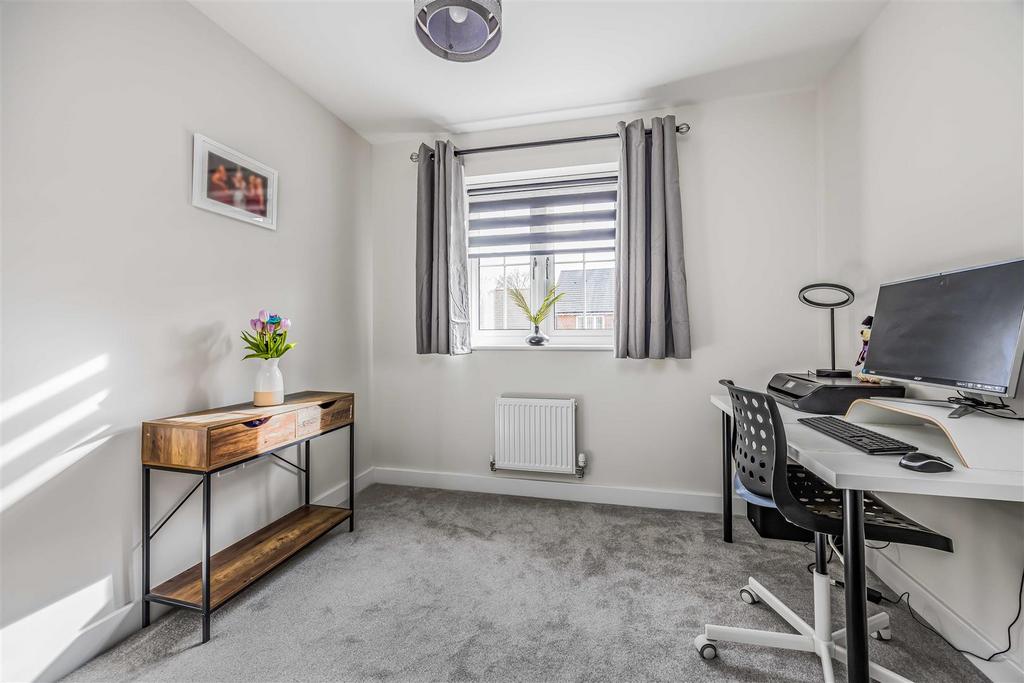 7 Alder Grove, Horndean-Small-Portico Marketing-Sol