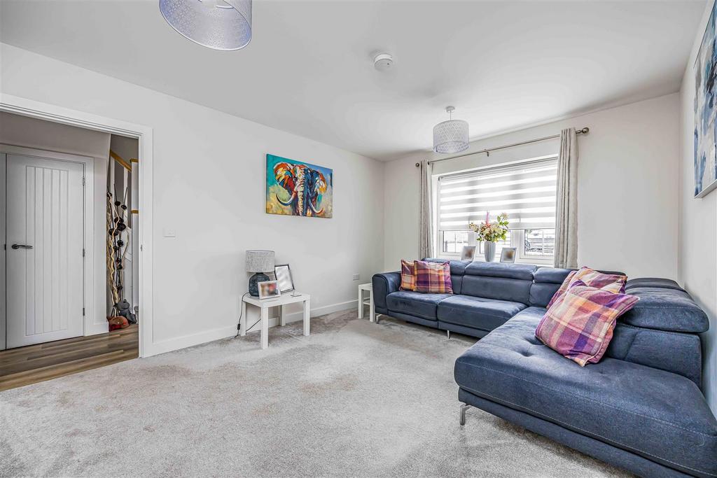 7 Alder Grove, Horndean-Small-Portico Marketing-Sol