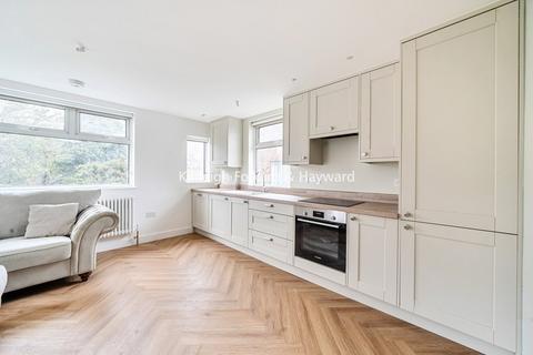 2 bedroom flat to rent, Ellesmere Road, London, W4
