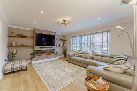 4 bedroom detached house for sale, Bridge Lane, Goole DN14