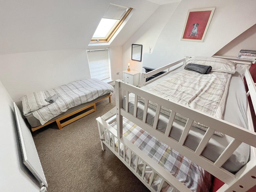 F3 Bed2