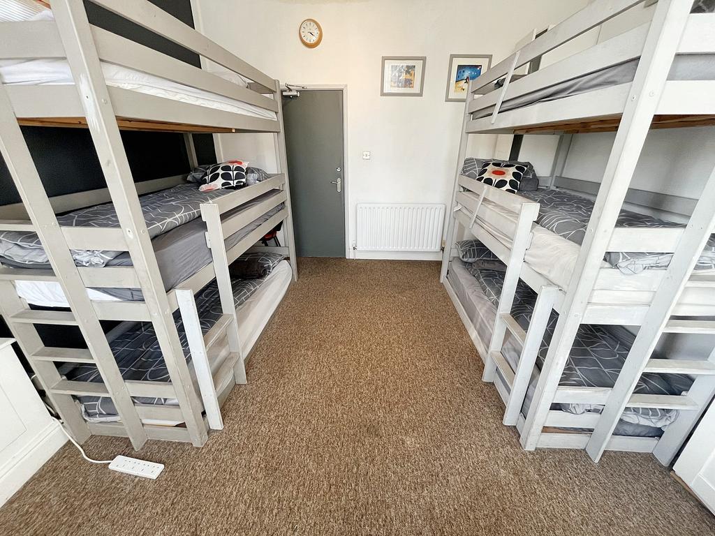 F1 Bed12