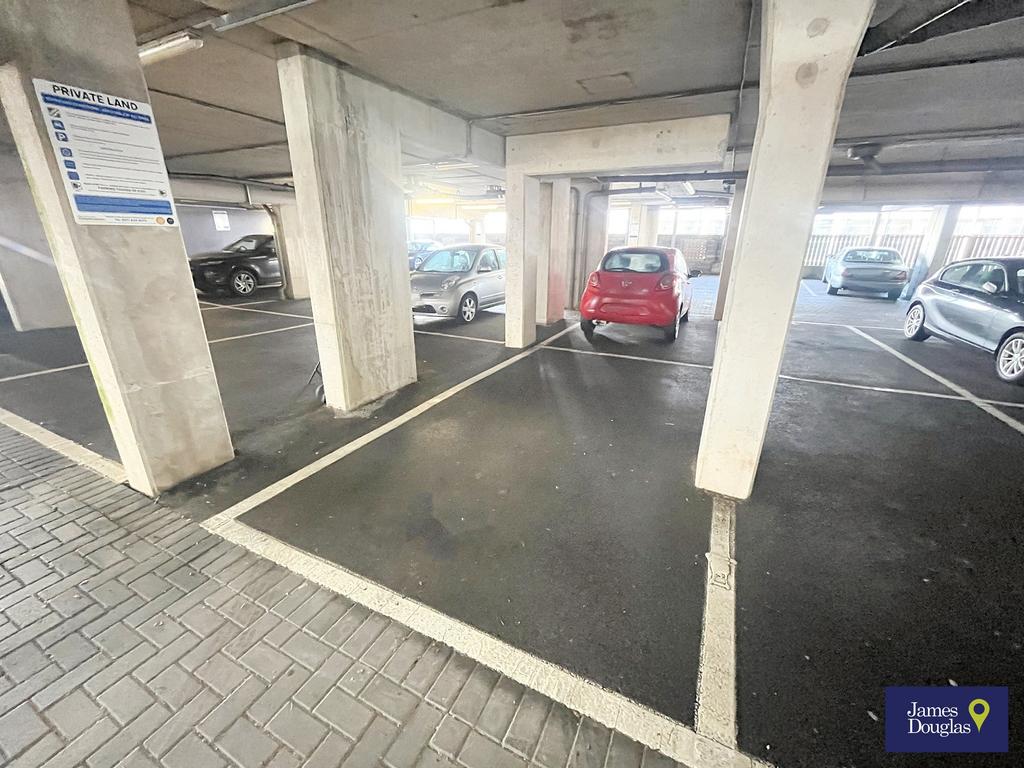Parking (1)