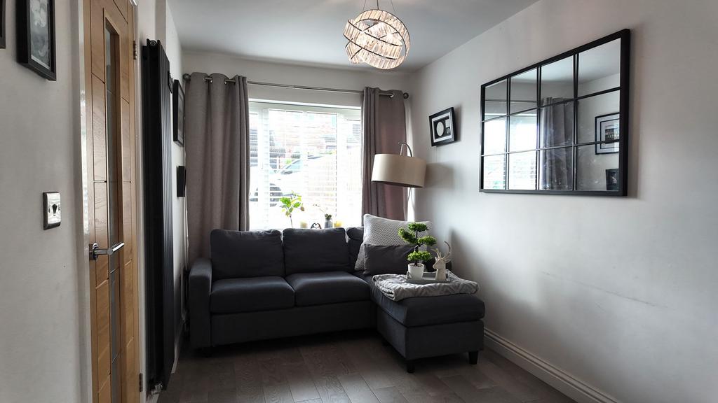 Home office/Bedroom Five