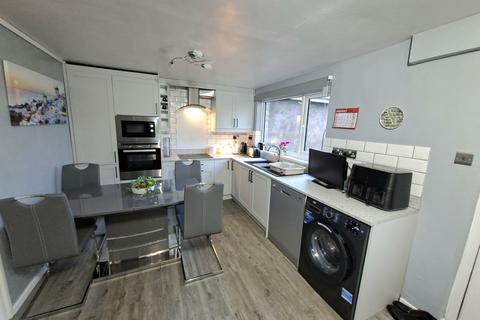 undefined, Laburnum Grove, Stocksbridge, S36