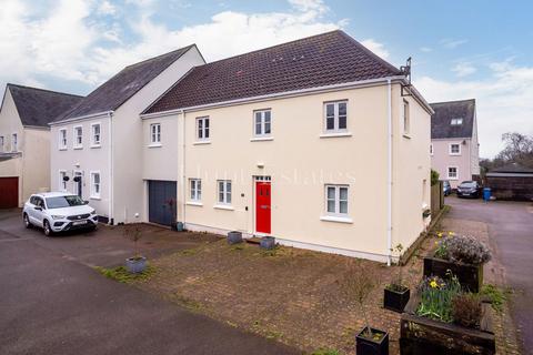3 bedroom semi-detached house for sale, 9 Broughton Court