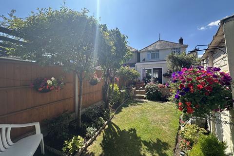 3 bedroom detached house for sale, Poole BH14