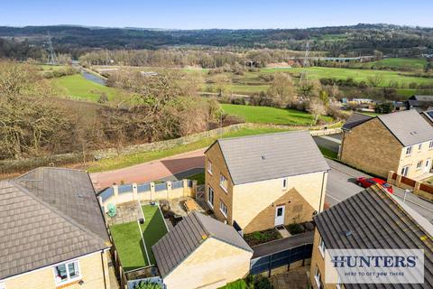4 bedroom detached house for sale, Priestley Crescent, Bradford