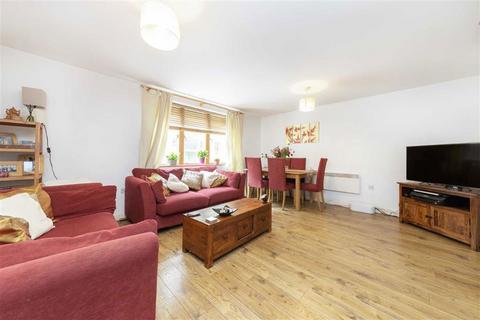 2 bedroom flat to rent, Tooley Street, London SE1