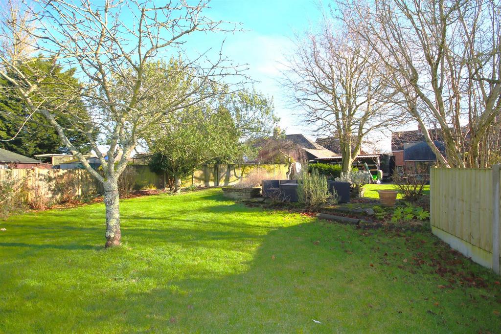 Rear Garden c.JPG