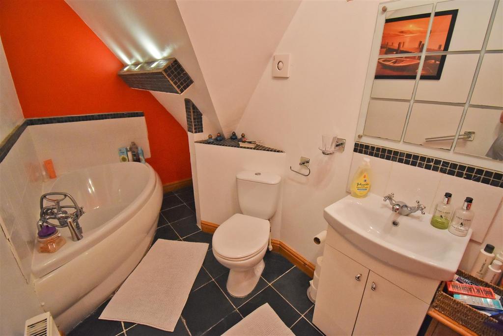 Bathroom.jpg