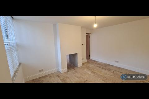 undefined, Leigh Rd, Leigh On Sea, SS9