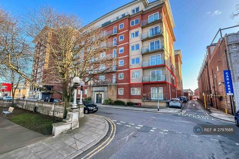 2 bedroom flat to rent, Lord St, Southport, PR9