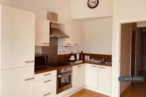 undefined, Mann Island, Liverpool, L3