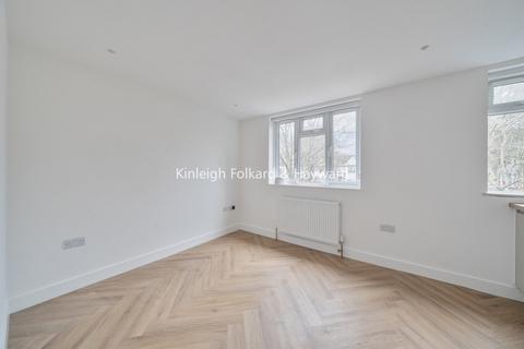 undefined, Ellesmere Road, London, W4