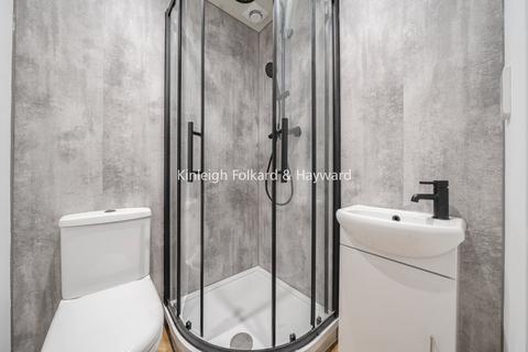 undefined, Ellesmere Road, London, W4