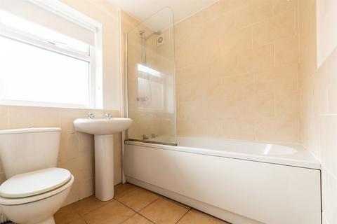 3 bedroom flat to rent, £90pppw - Trewhitt Road, Heaton, NE6