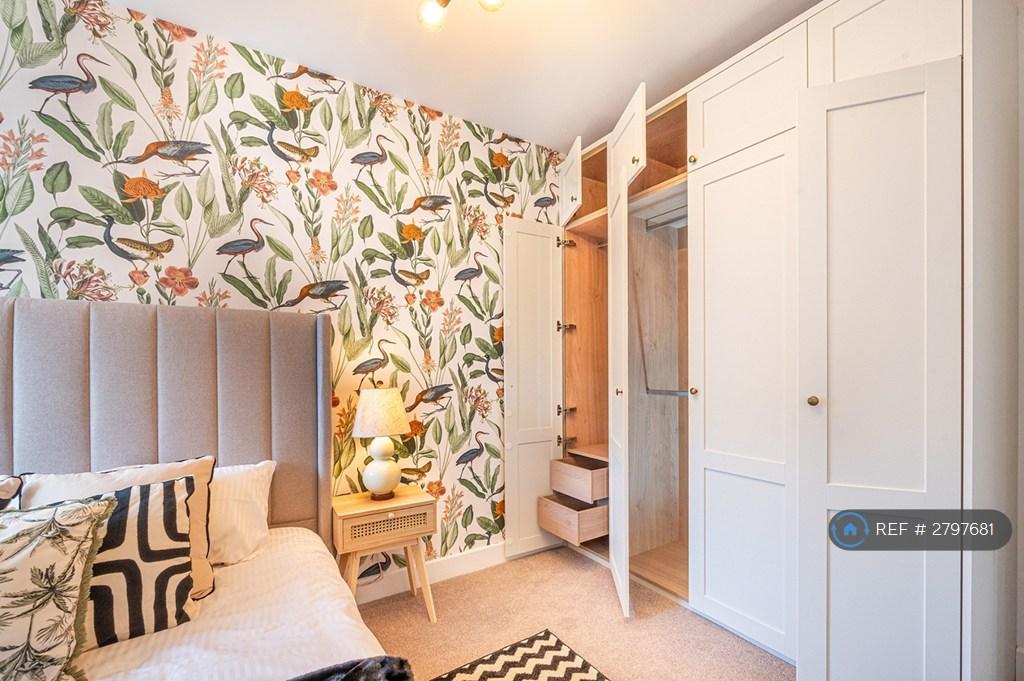Built In Wardrobe