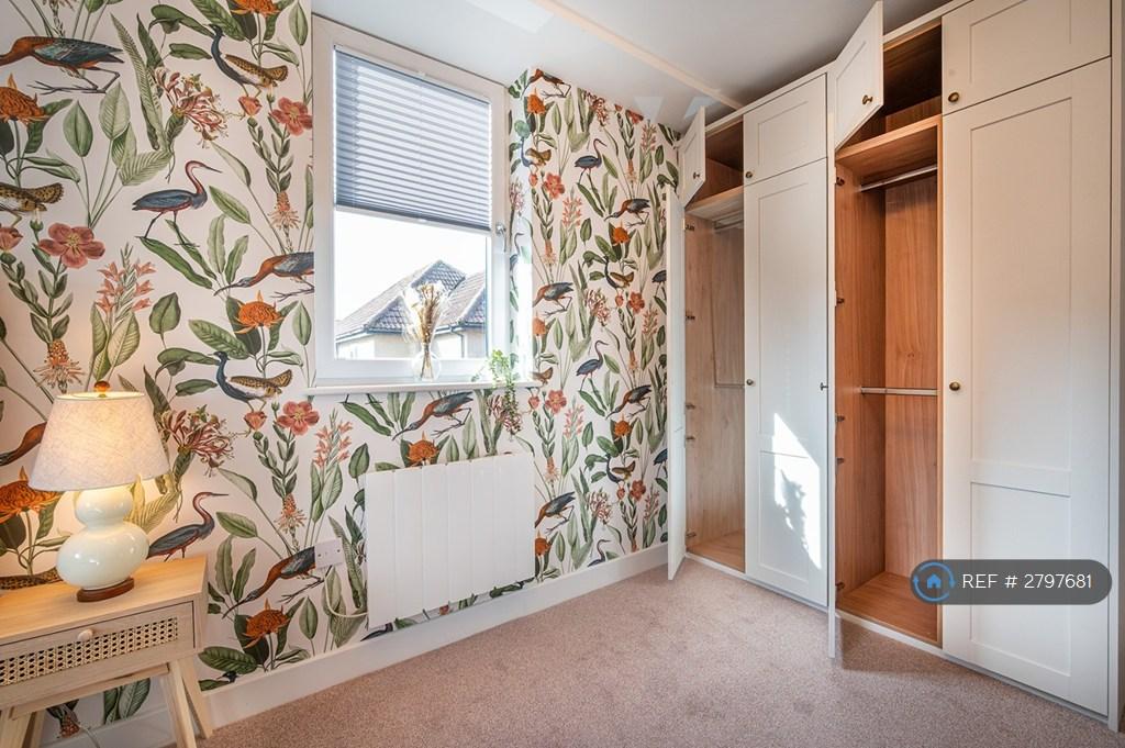 Built In Wardrobe