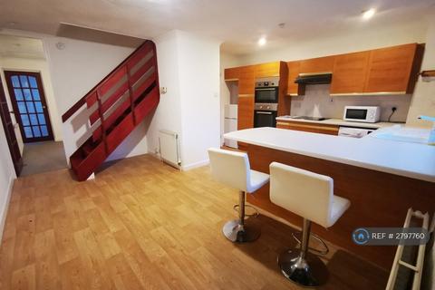 undefined, Gair Crescent, Carluke, ML8
