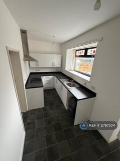 3 bedroom terraced house to rent, Temple Gardens, Consett, DH8
