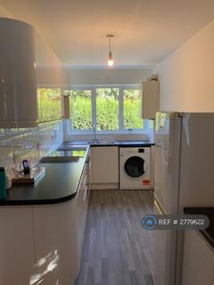 undefined, Weydon Lane, Farnham, GU9