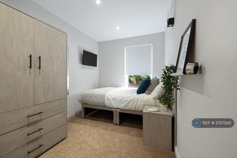 1 bedroom in a house share to rent, Rochester Street, Chatham, ME4