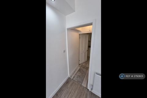 undefined, Bristow Road, Hounslow, TW3