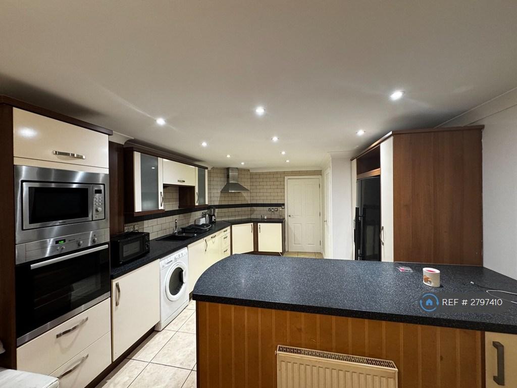 Groundfloor Kitchen