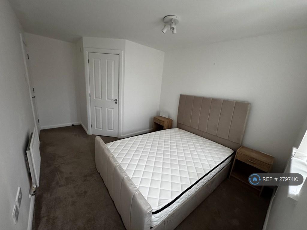 Floor 1 Double Bed Ensuite