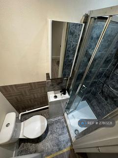 Studio to rent, Station Road, London, NW10