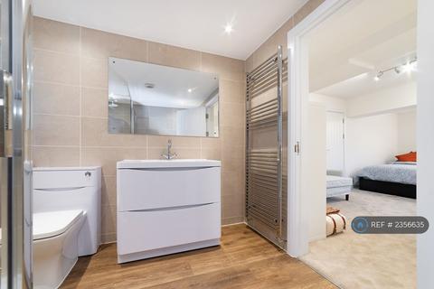 undefined, Dorking Road, Epsom, KT18
