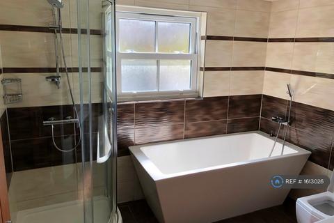 4 bedroom terraced house to rent, Mayall Road, London, SE24