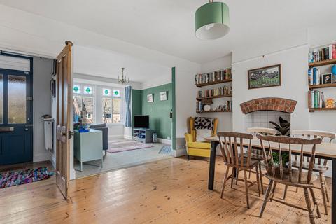 3 bedroom detached house for sale, Rodborough Avenue, Stroud, Gloucestershire, GL5