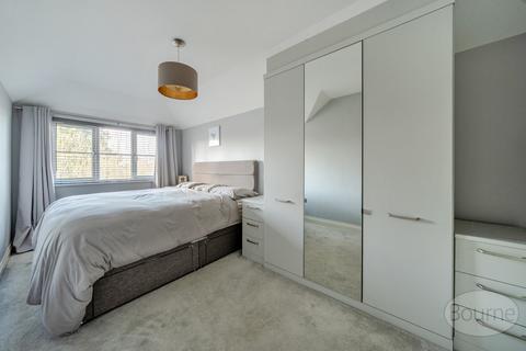 undefined, St. Peters Gardens, Wrecclesham, Farnham, Surrey, GU10