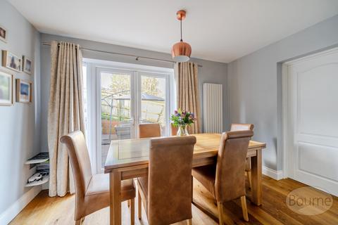 undefined, St. Peters Gardens, Wrecclesham, Farnham, Surrey, GU10