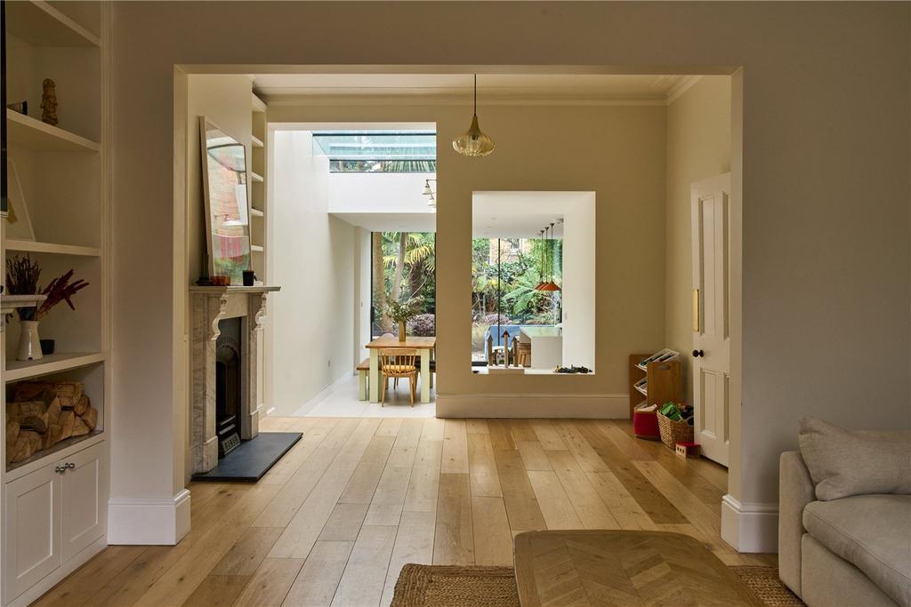 Kitchen/Dining
