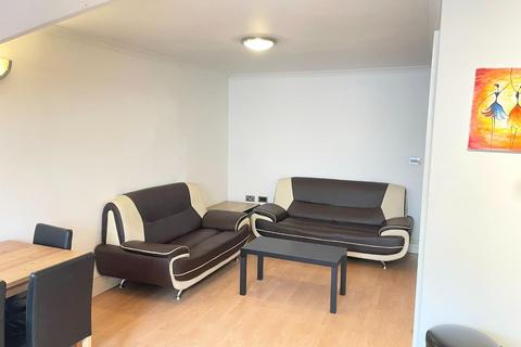 undefined, Lampton Road, Hounslow
