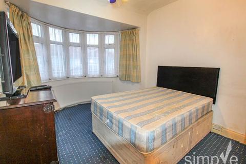 undefined, Berwick Avenue, Hayes, Middlesex