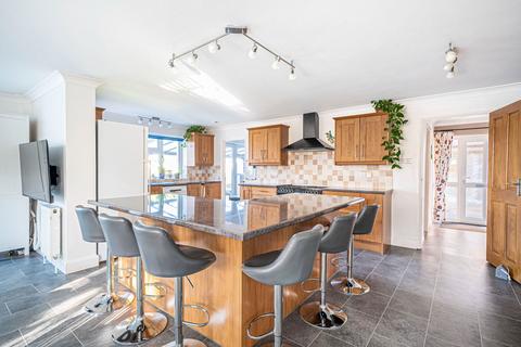 undefined, St. Johns Road, Oakley, Basingstoke, RG23 7JW