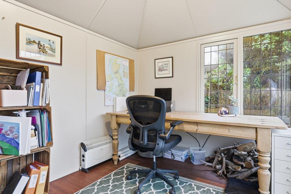 Summer House/Office