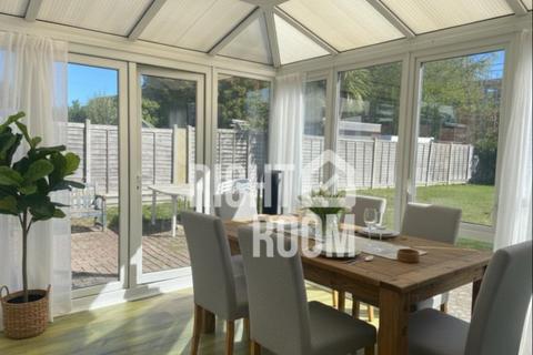 undefined, Richmond Wood Road