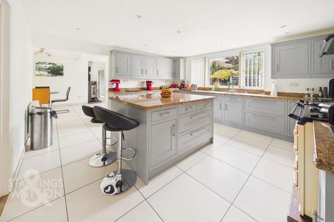4 bedroom detached house for sale, Mundham Common, Norwich NR14