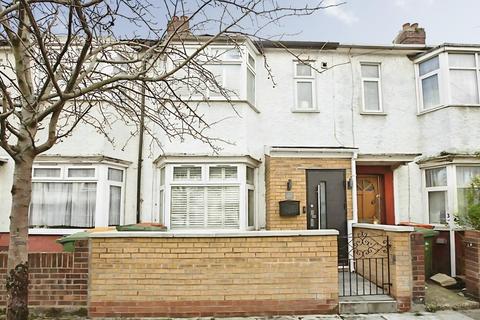 3 bedroom terraced house to rent, Varley Road, London