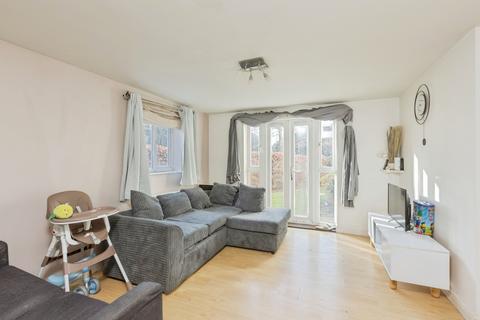 undefined, Waterside, GRAVESEND, Kent, DA11
