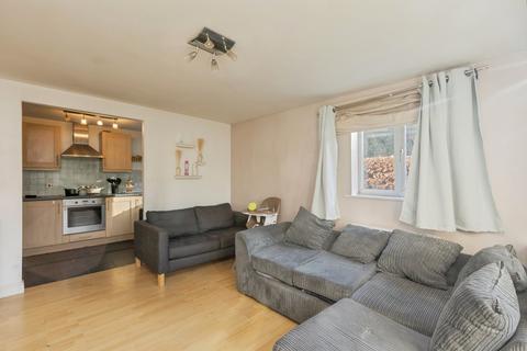 undefined, Waterside, GRAVESEND, Kent, DA11