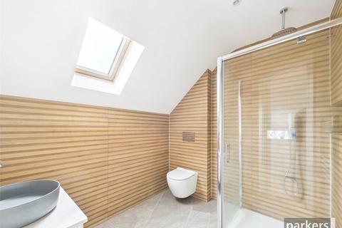 3 bedroom end of terrace house to rent, Colemans Moor Road, Reading RG5