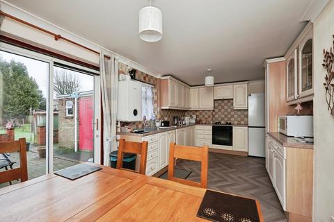 3 bedroom terraced house for sale, Vale View Road, Aylesham, Kent, CT3