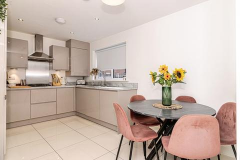 3 bedroom semi-detached house for sale, John Clynes Avenue, Manchester M40
